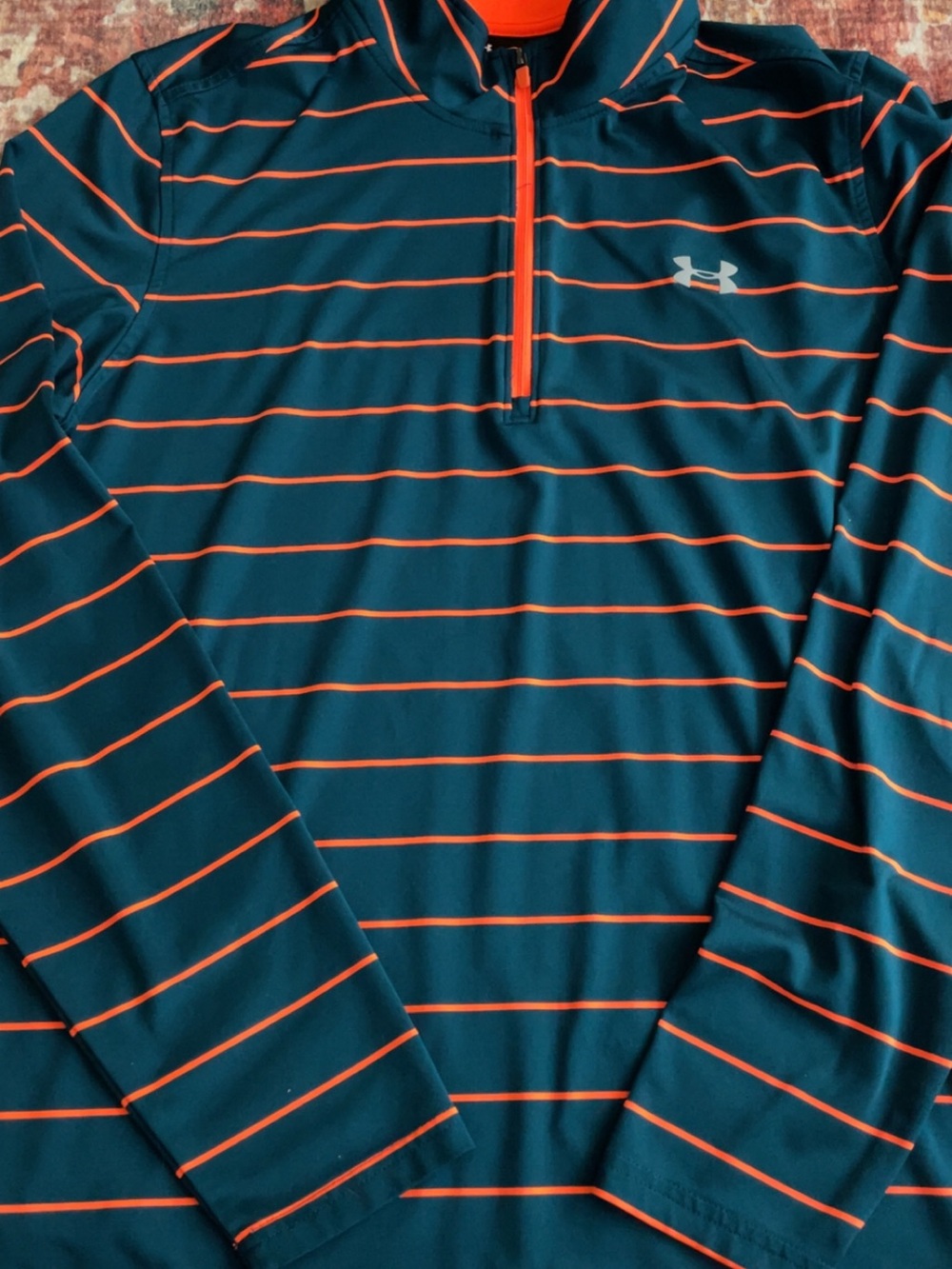 Men’s Medium Under Armour Quarter Zip